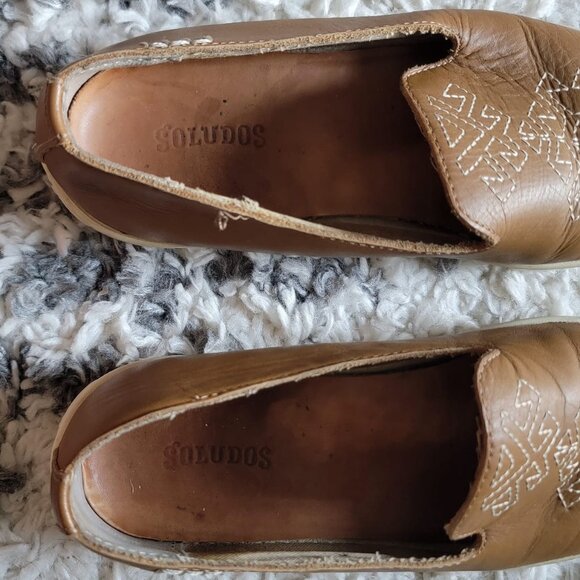 Embroidered Leather slip-ons - Soludos - Picture 6 of 6
